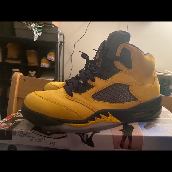 air jordan 5 retro sp michigan